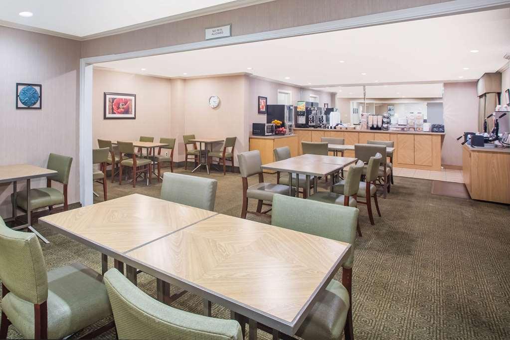 מלון Baymont By Wyndham Columbia, Mo מתקנים תמונה