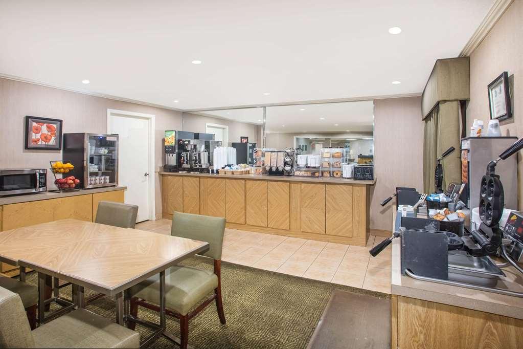 מלון Baymont By Wyndham Columbia, Mo מתקנים תמונה